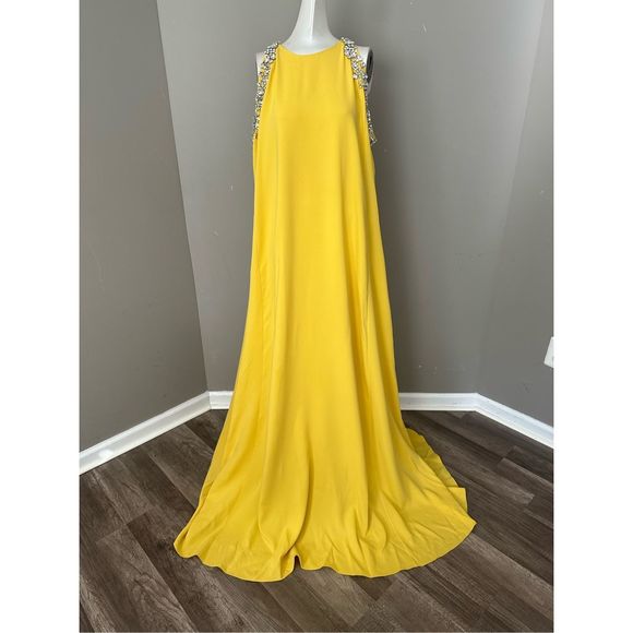 Oscar De La Renta Pre Spring 23 shoulder embellished Gown 23RE912HSG